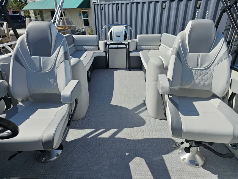 Slide: The Image of Luxurious interior of Avalon Catalina 2585 Quad Lounger 2026. - 46
