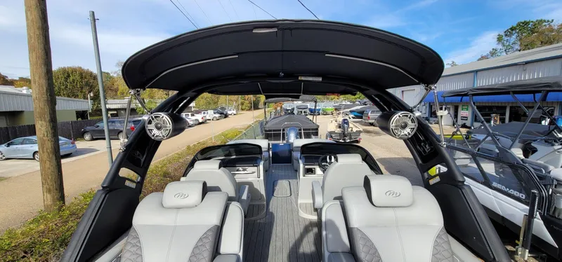 Slide: The Image of Manitou LX 27 SRW 2023 - 18