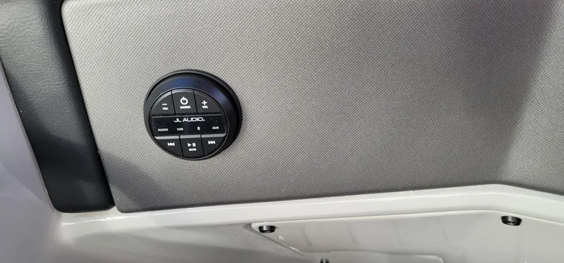 Slide: The Image of Manitou LX 27 SRW 2023 - 28