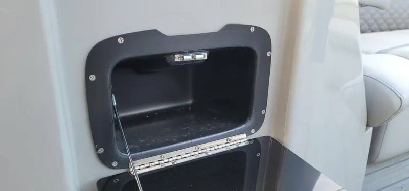 Slide: The Image of Manitou LX 27 SRW 2023 - 30