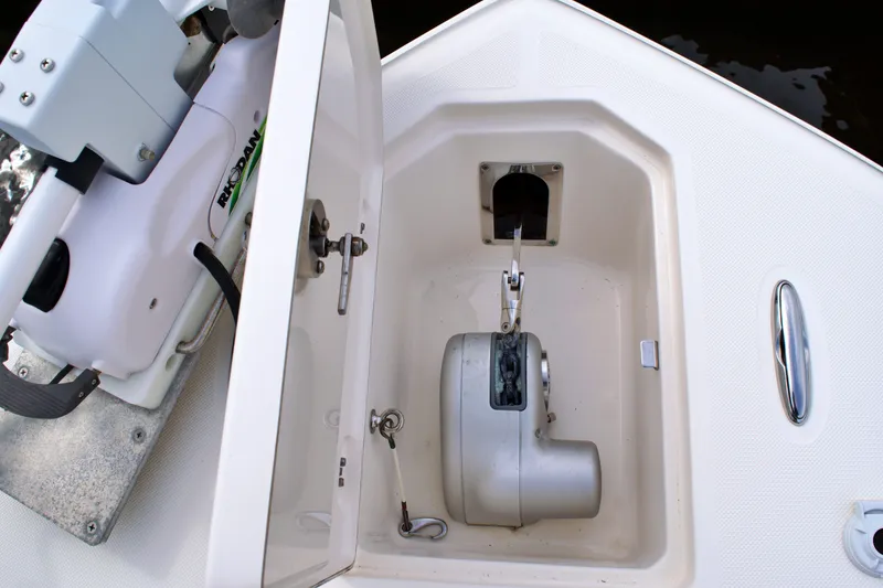 Slide: The Image of 2022 SEA BORN 26 LX - Image 36 - 36