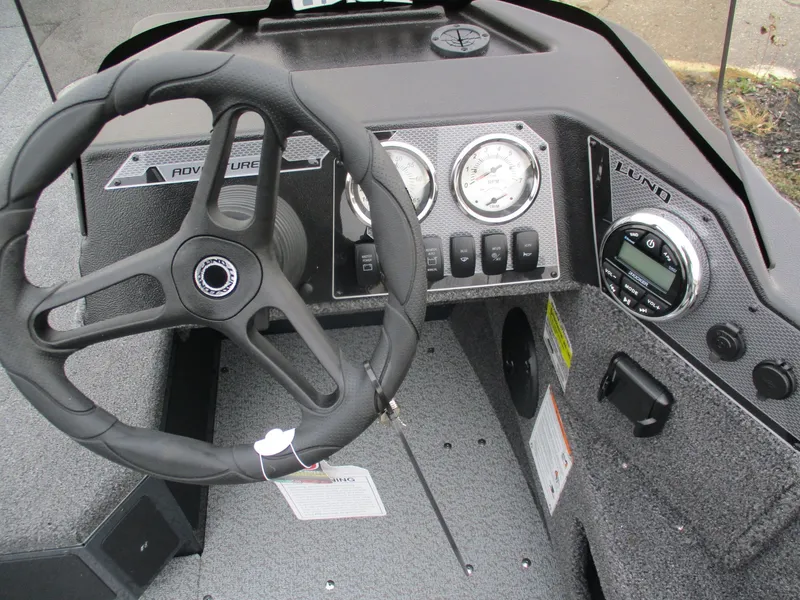 Slide: The Image of Lund ADVENTURE 1675 SS 2026 - 6