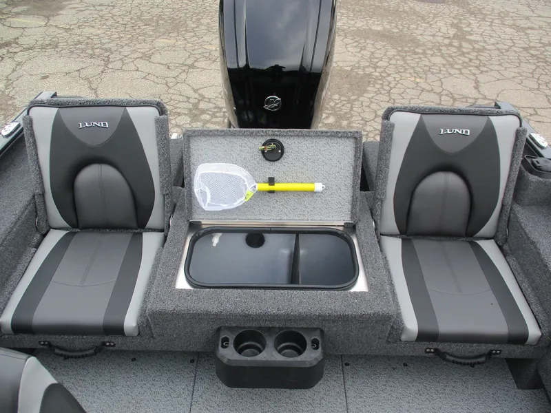 Slide: The Image of Lund ADVENTURE 1675 SS 2026 - 8