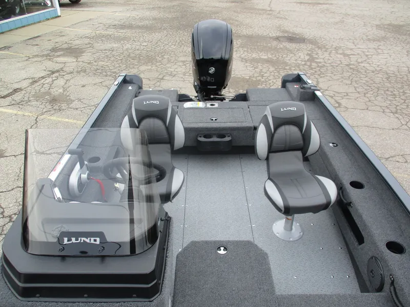 Slide: The Image of Lund ADVENTURE 1675 SS 2026 - 9