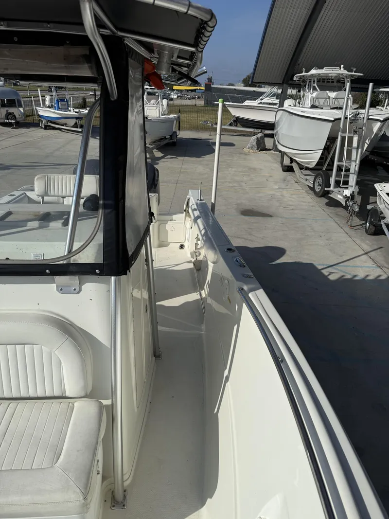 Slide: The Image of Sailfish 2660 CC 2007 - 7