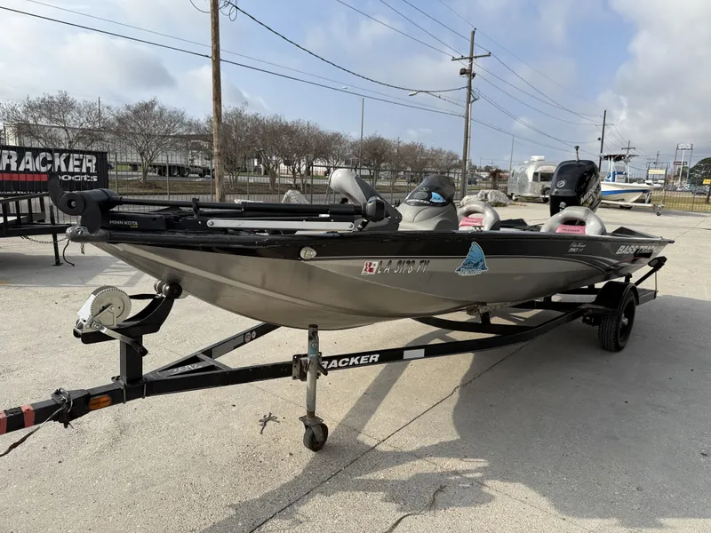 Slide: The Image of Tracker Pro Team 190 TX 2011 - 8