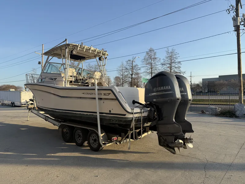 Slide: The Image of Grady-White Marlin 300 1992 - 3