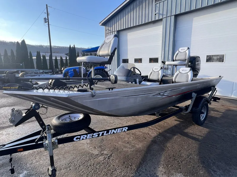 Slide: The Image of Crestliner 16 Storm 2013 - 20