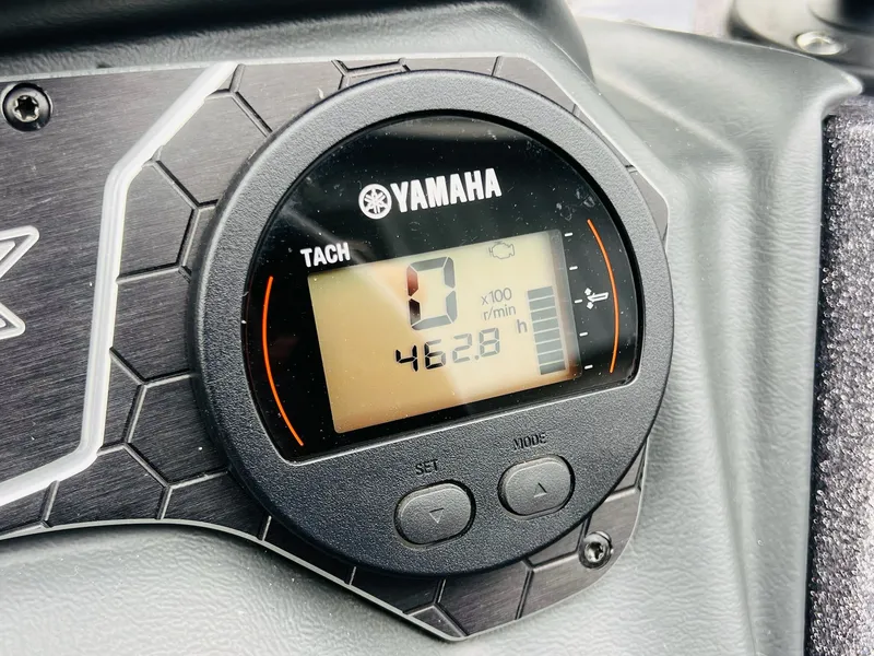 Slide: The Image of Skeeter WX2060 2020 - 32