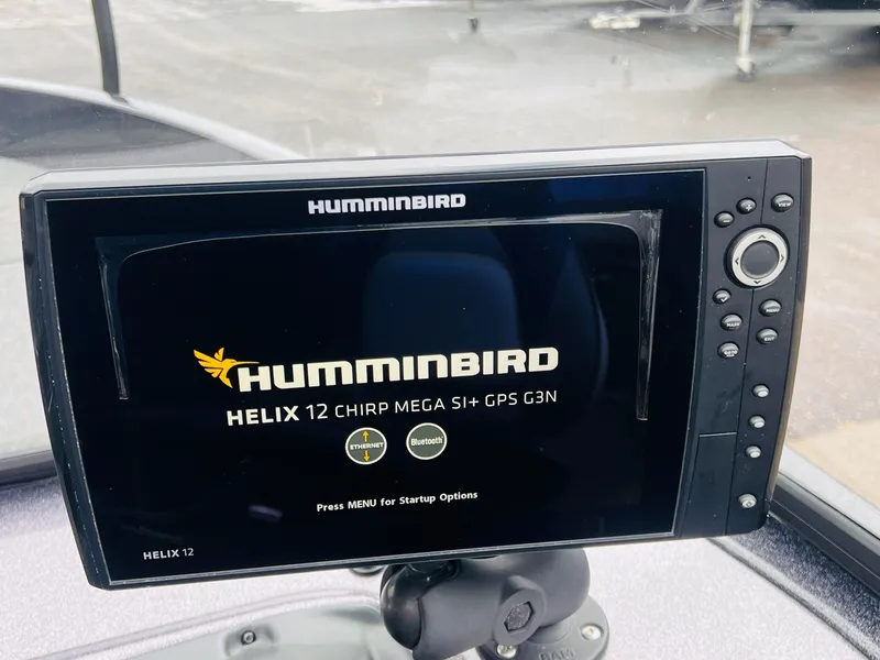 Slide: The Image of Skeeter WX2060 2020 - 48