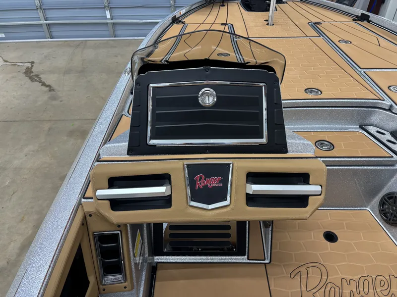 Slide: The Image of Ranger Z Comanche Z521R Cup Equipped Ultra 2026 - 9