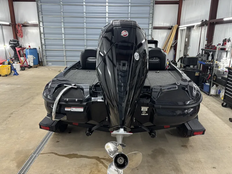 Slide: The Image of Nitro Z18 Pro 2026 - 12