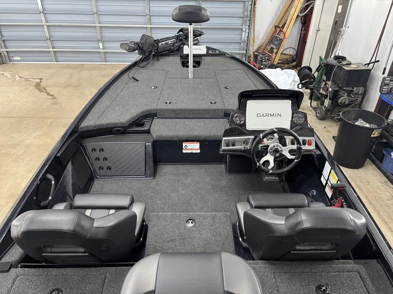 Slide: The Image of Nitro Z18 Pro 2026 - 13