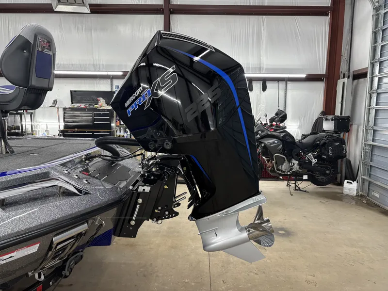 Slide: The Image of Ranger Z500 Series Z519R 2026 - 12