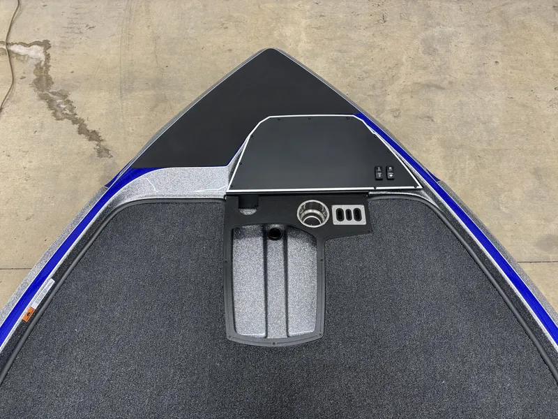 Slide: The Image of Ranger Z500 Series Z519R 2026 - 6