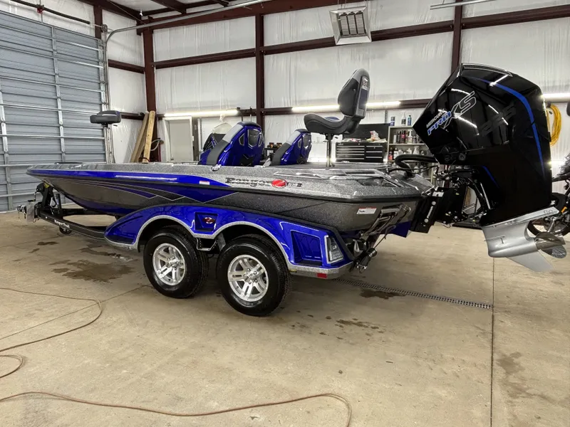 Slide: The Image of Ranger Z500 Series Z519R 2026 - 8