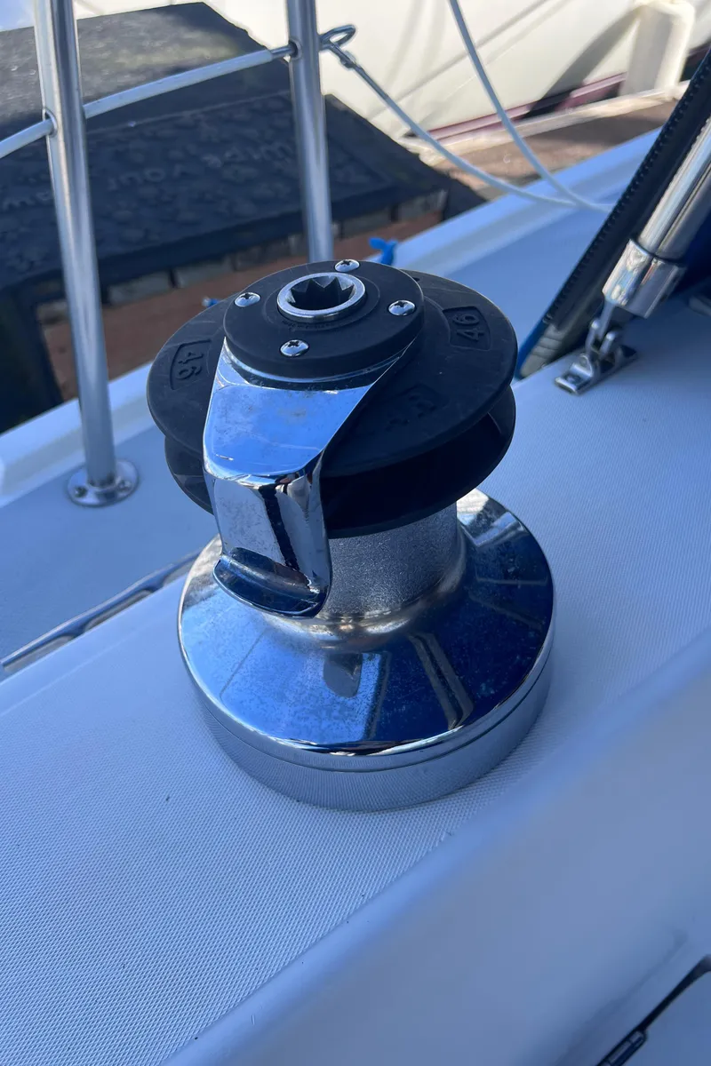 Slide: The Image of Sailboat winch on 1989 Catalina 36 deck, close-up view. - 16