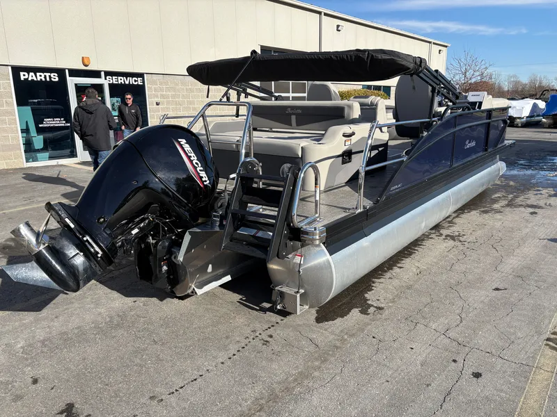 Slide: The Image of Barletta Cabrio 22UC 2025 - 4