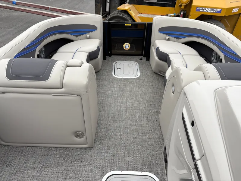 Slide: The Image of Barletta Corsa 23M 2025 - 13