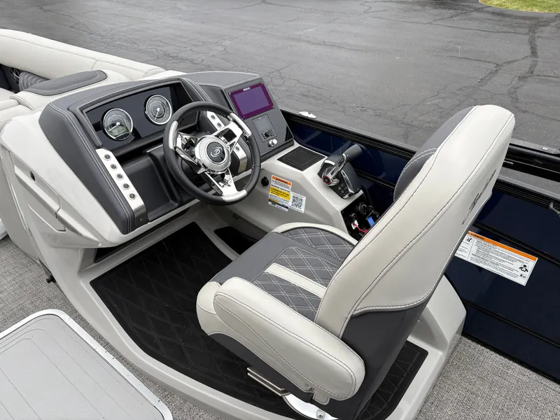 Slide: The Image of Barletta Lusso 25UC 2025 - 9