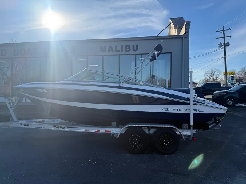 The Image of Regal 2100 2011 - 1