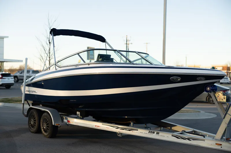 Slide: The Image of Regal 2100 2011 - 21