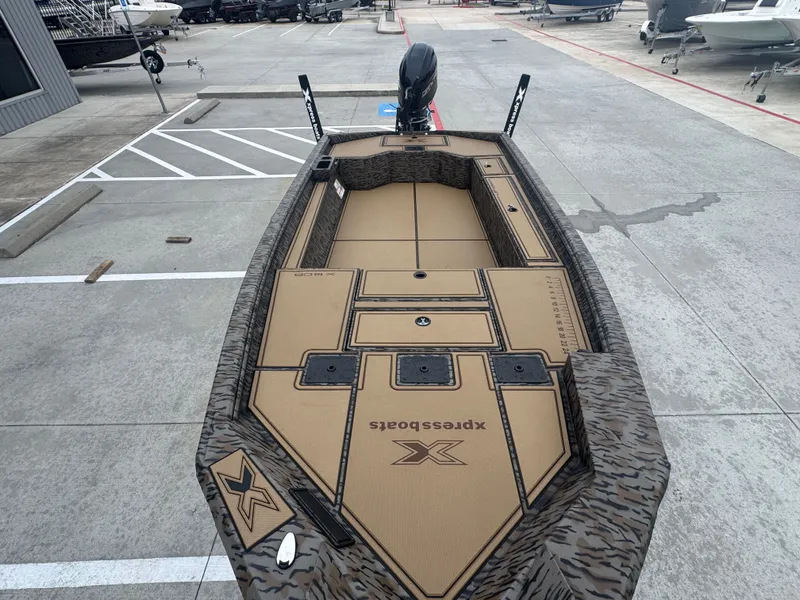 Slide: The Image of Xpress X18DB 2026 - 16