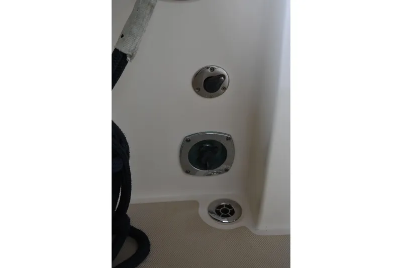 Slide: The Image of Port side salon - 21