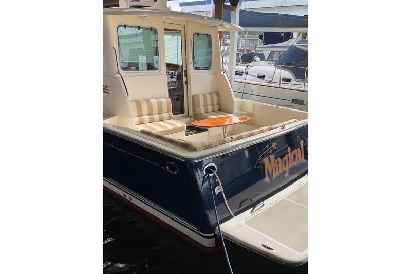 Slide: The Image of Sabre 42 Salon Express 2011 - 5