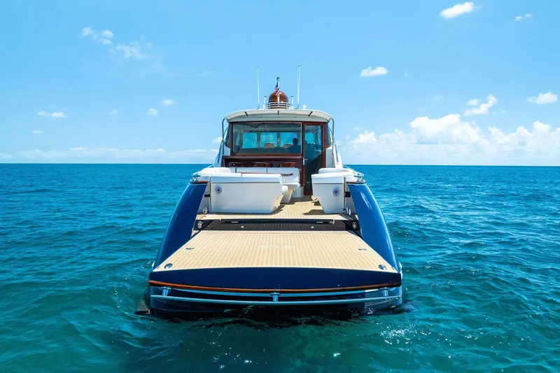 Slide: The Image of 2019 Zeelander Z55 yacht on open sea, rear view, clear blue sky. - 6