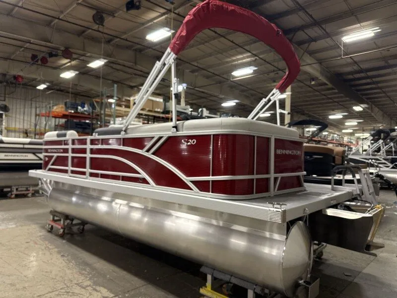 Slide: The Image of Bennington 20SL-Snap 2026 - 6