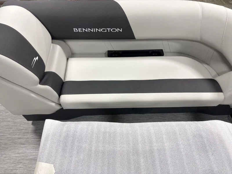 Slide: The Image of Bennington 22SSB-Snap (TC) 2026 - 12