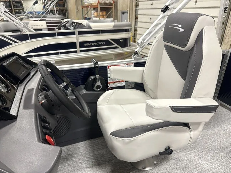 Slide: The Image of Bennington 22SSB-Snap (TC) 2026 - 16