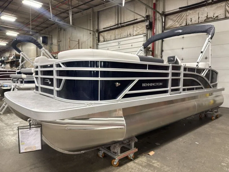 Slide: The Image of Bennington 22SSB-Snap (TC) 2026 - 18