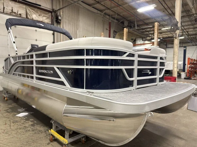 Slide: The Image of Bennington 22SSB-Snap (TC) 2026 - 4