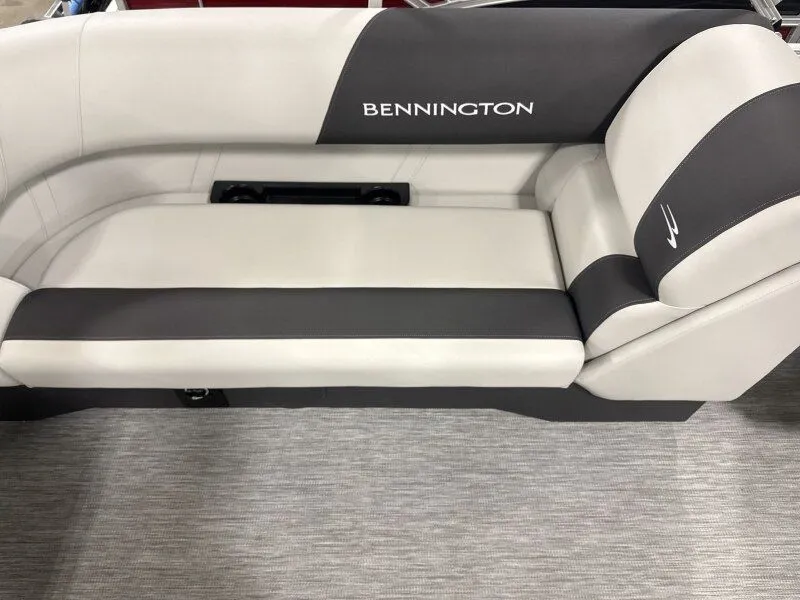 Slide: The Image of Bennington 22SSR-Snap (TC) 2026 - 14