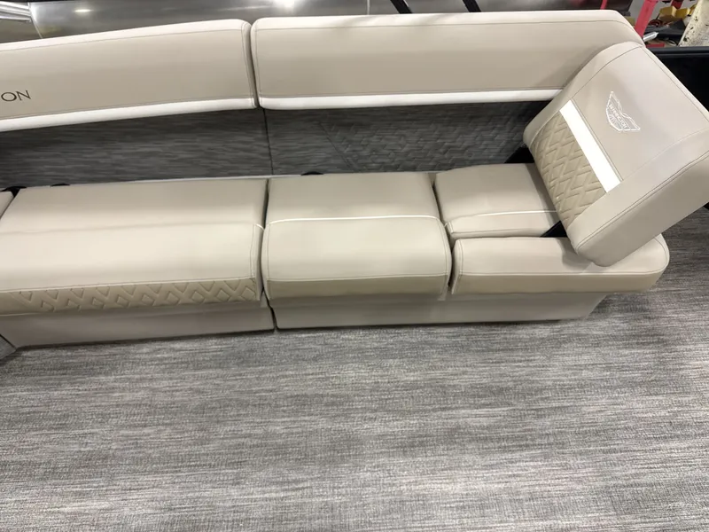 Slide: The Image of Bennington 24MFB-SPS (PB) 2026 - 17