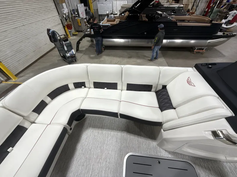 Slide: The Image of Bennington 25QFBA-ESP 2026 - 17