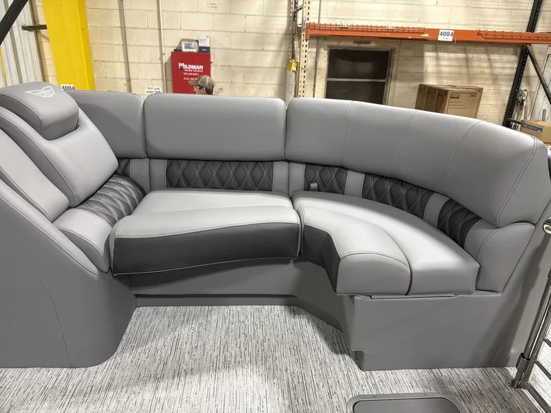 Slide: The Image of Bennington 25RFB-ESP 2026 - 18