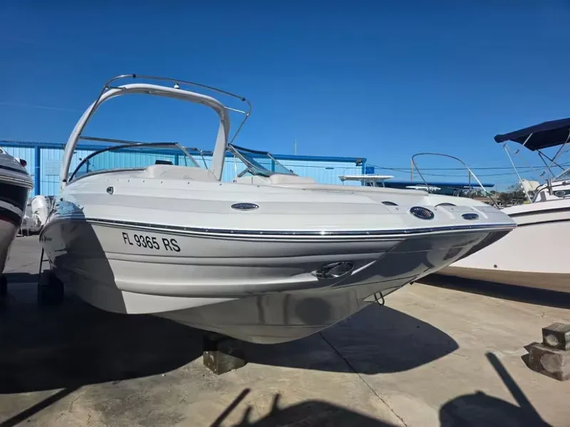 Slide: The Image of Crownline Boats E24XS 2018 - 3