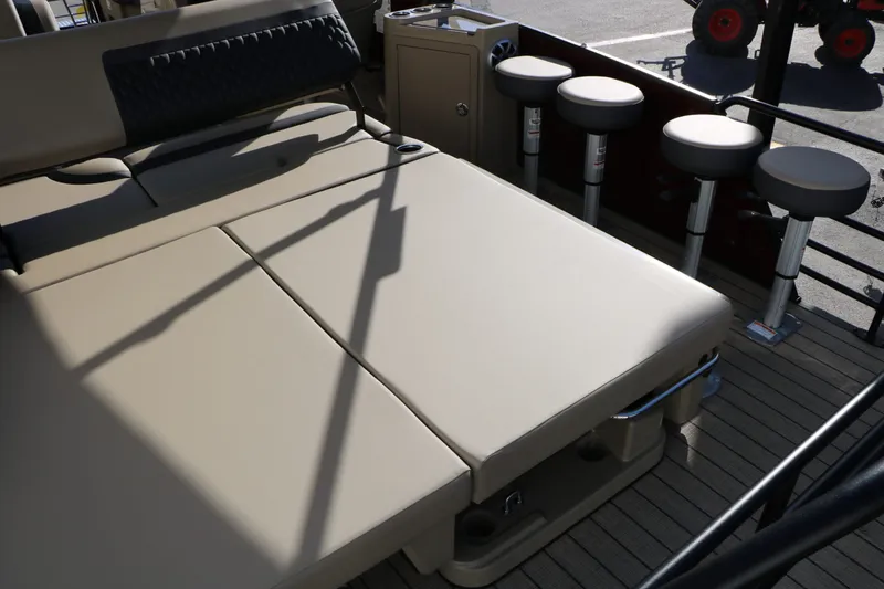 Slide: The Image of Sylvan L3 DLZ Bar Tri Toon 2026 - 22