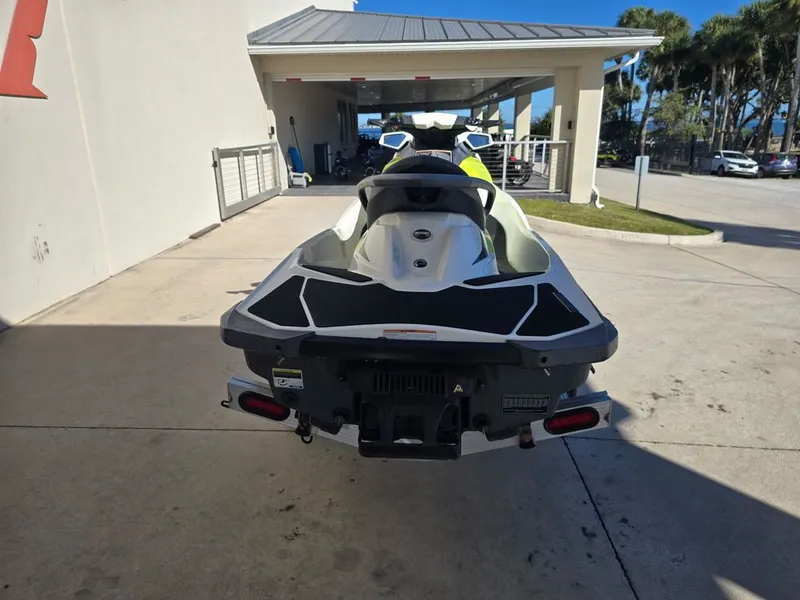 Slide: The Image of Sea-Doo GTI 2017 - 8