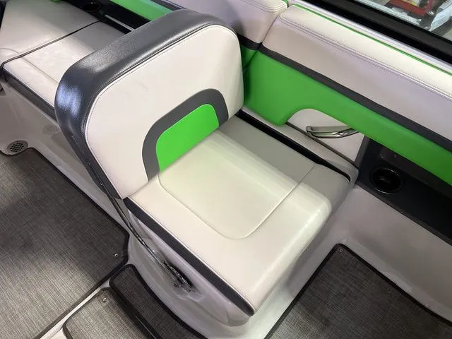 Slide: The Image of Chaparral Vortex 223 VRX 2018 - 18