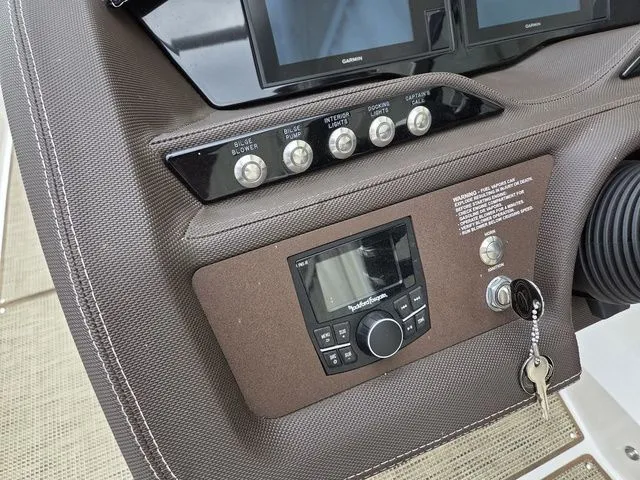 Slide: The Image of Cobalt R5 2019 - 24