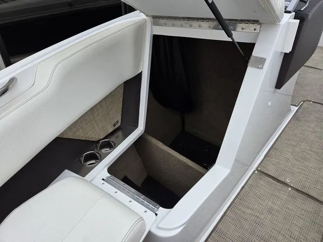 Slide: The Image of Cobalt R5 2019 - 31