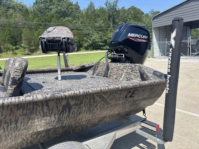 Slide: The Image of Xpress XP170 2021 - 12