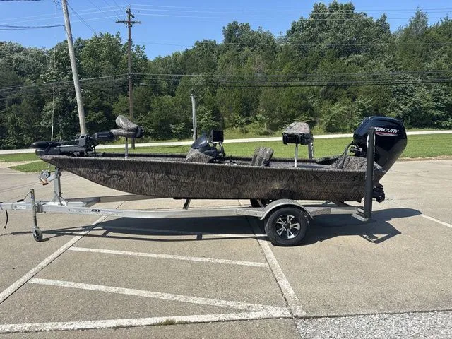 Slide: The Image of Xpress XP170 2021 - 14