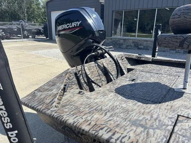 Slide: The Image of Xpress XP170 2021 - 5