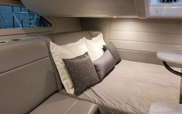 Slide: The Image of Formula 360 Crossover Bowrider 2026 - 33