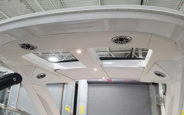 Slide: The Image of Formula 360 Crossover Bowrider 2026 - 8